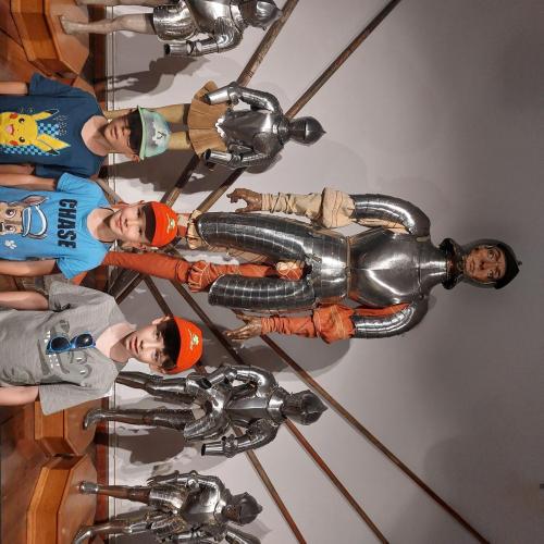 Ambras4